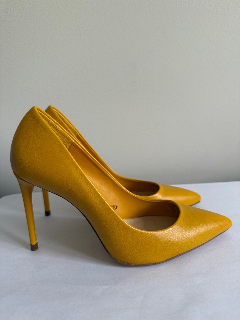 Zara Pointed Toe Pumps in Mustard Yellow